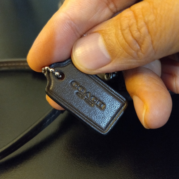 Coach wristlet - Picture 4 of 13